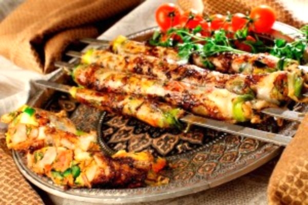 Рецепт люля-кебаб дома: готовим из любимого мяса на сковороде или в духовке!