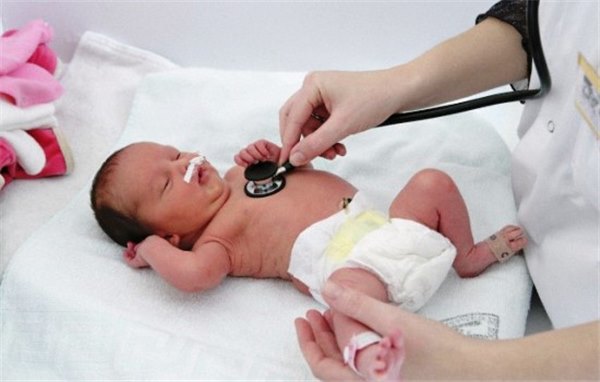 Гипоксическое поражение ЦНС у новорожденного: причины, симптомы