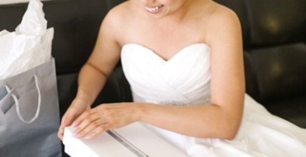 Что подарить невесте своему будущему мужу на свадьбе?