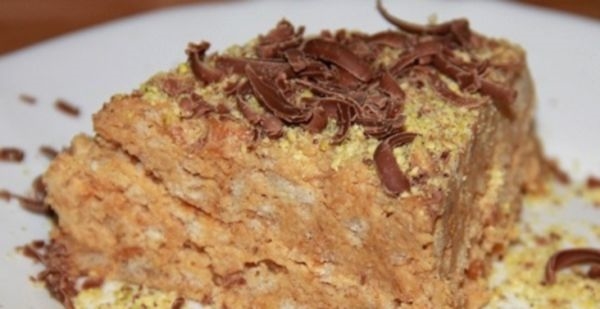 Легкие рецепты десертов: торт из печенья Рыбки