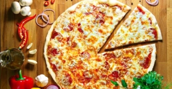 Настоящая пицца тонкая: рецепт