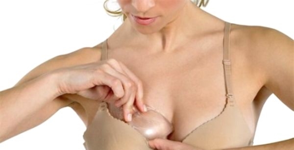 Осваиваем женские хитрости: как визуально увеличить грудь