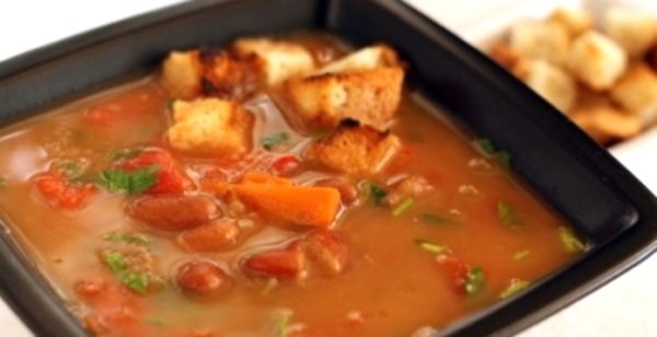 Суп пюре из фасоли. Рецепты разные, супы разнообразные