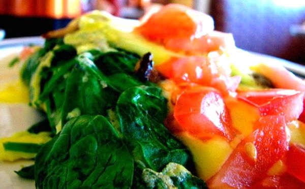 Полезный завтрак: 6 лучших рецептов омлетов с овощами