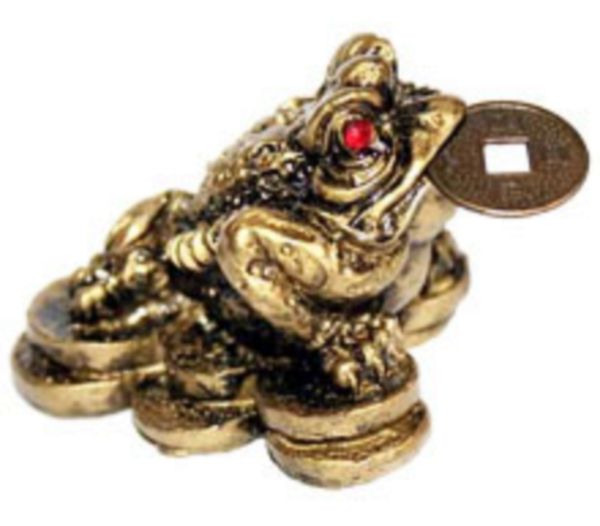 Трехлапая жаба с монеткой во рту: фен шуй. Значение трехлапой жабы