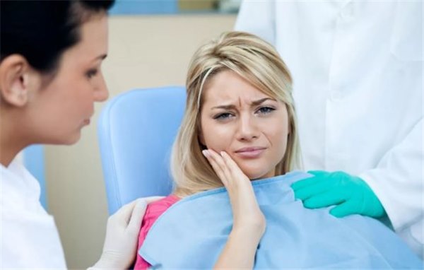 Болит зуб после удаления нерва - причины и лечение, народные средства