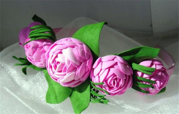 Цветы из фоамирана своими руками: нежная лилия для волос. Весенняя ромашка в букет невесты и королевская роза из фоамирана