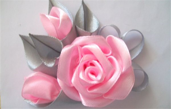 Цветы канзаши из атласных лент: простые способы изготовления роз канзаши