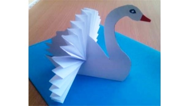 Как сделать лебедя из бумаги? Варианты фигур и пошаговые инструкции с фотографиями: делаем лебедей из бумаги