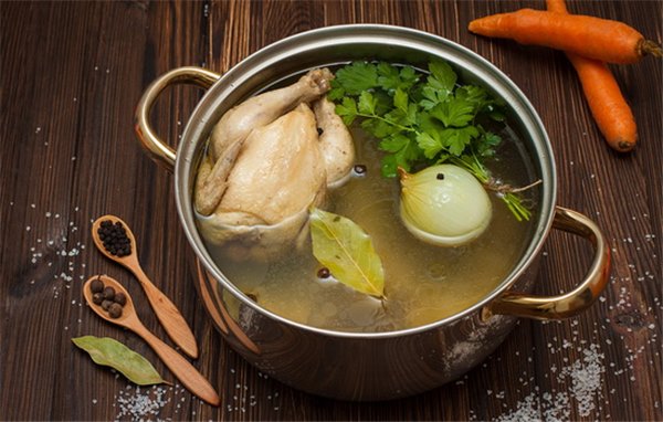 Как варить бульон для супа, ухи, соусов и других блюд