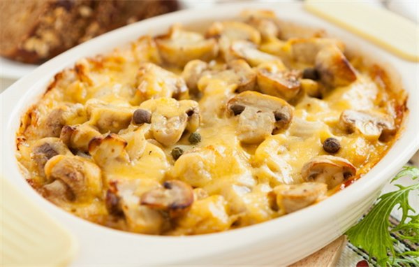 Картошка с курицей и грибами в духовке – традиция! Рецепты картошки с курицей и грибами: в фольге, рукаве и горшочках