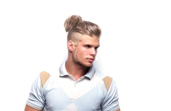 Модные причёски для парней: стильные на каждый день. Какие виды крутых причёсок для парней встречаются чаще