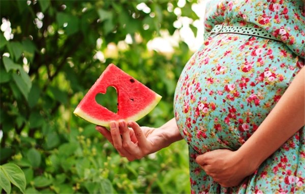 Можно ли арбуз беременным и при грудном вскармливании