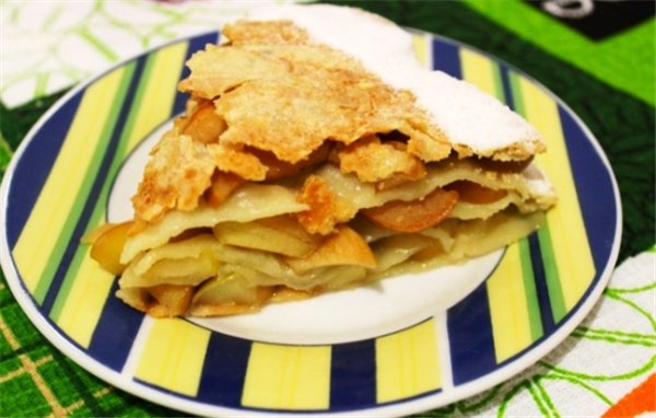 Пирожки с яблоками из слоеного теста – нежная классика выпечки