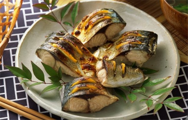 Постные блюда из рыбы: праздничные и будничные. Рецепты постных блюд из рыбы: супы, котлеты, салаты, тефтели, жаркое