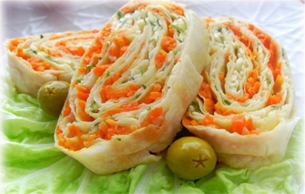Рулет из лаваша с корейской морковью – просто, вкусно, полезно