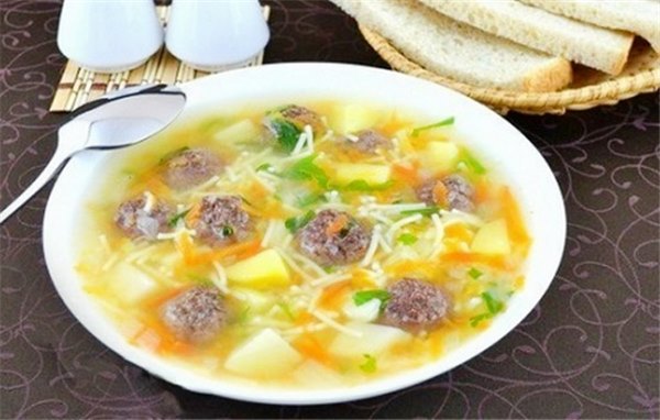 Суп с фрикадельками и вермишелью – приготовить вкусный обед просто! Лучшие рецепты супов с фрикадельками и вермишелью