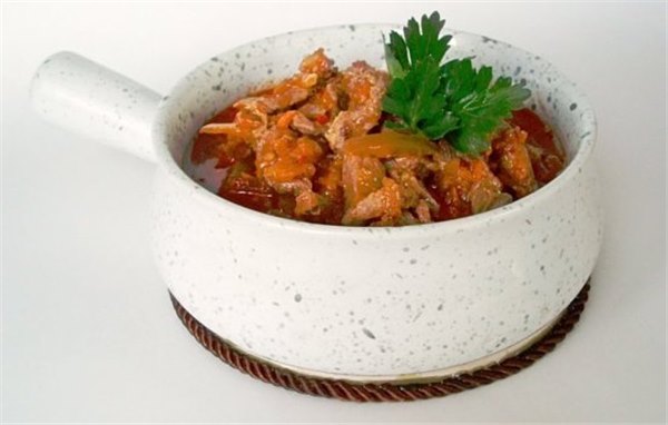 Татарское азу с солеными огурцами - умопомрачительный аромат! Рецепты настоящего и фантазийного азу с солеными огурцами